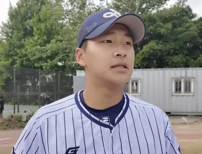 147km 던지는 좌완이 미지명이라니...홍성흔 아들, 홍화철은 왜 호명되지 않았을까