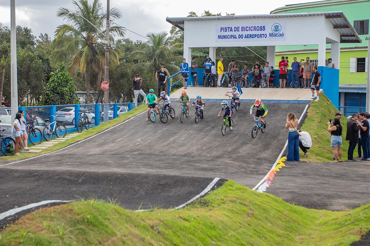 Maior pista pública de BMX fora da capital impulsiona o esporte em Macaé