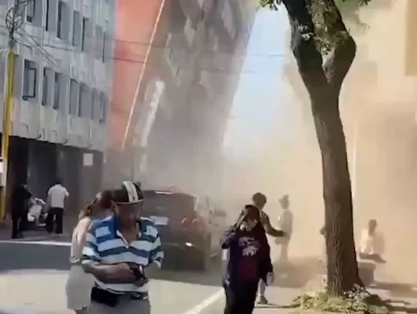 Terremoto na Indonésia deixa 68 mortos e 12,8 mil deslocados