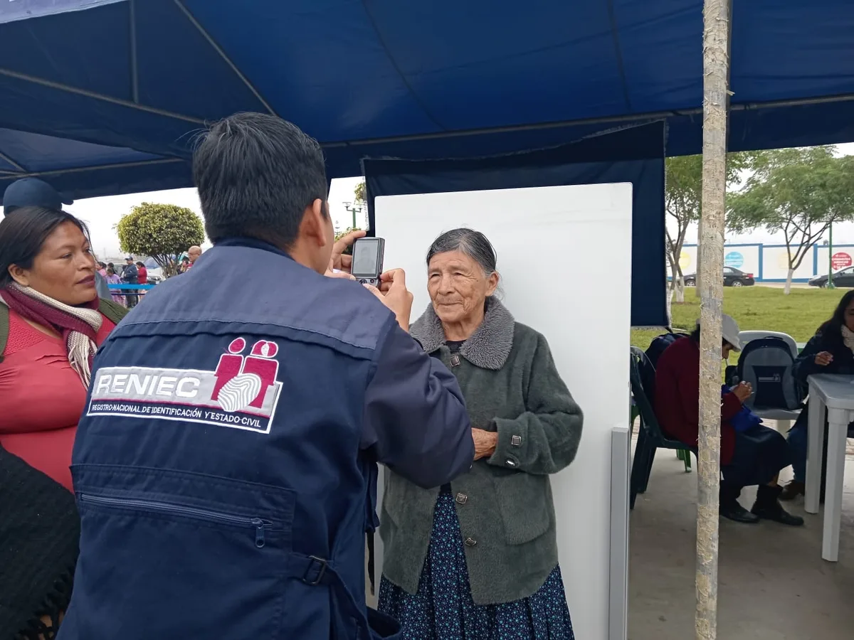 Reniec realizará campañas gratuitas de DNI en Lima este 25 y 27 de septiembre: estos son los distritos, sedes y horarios
