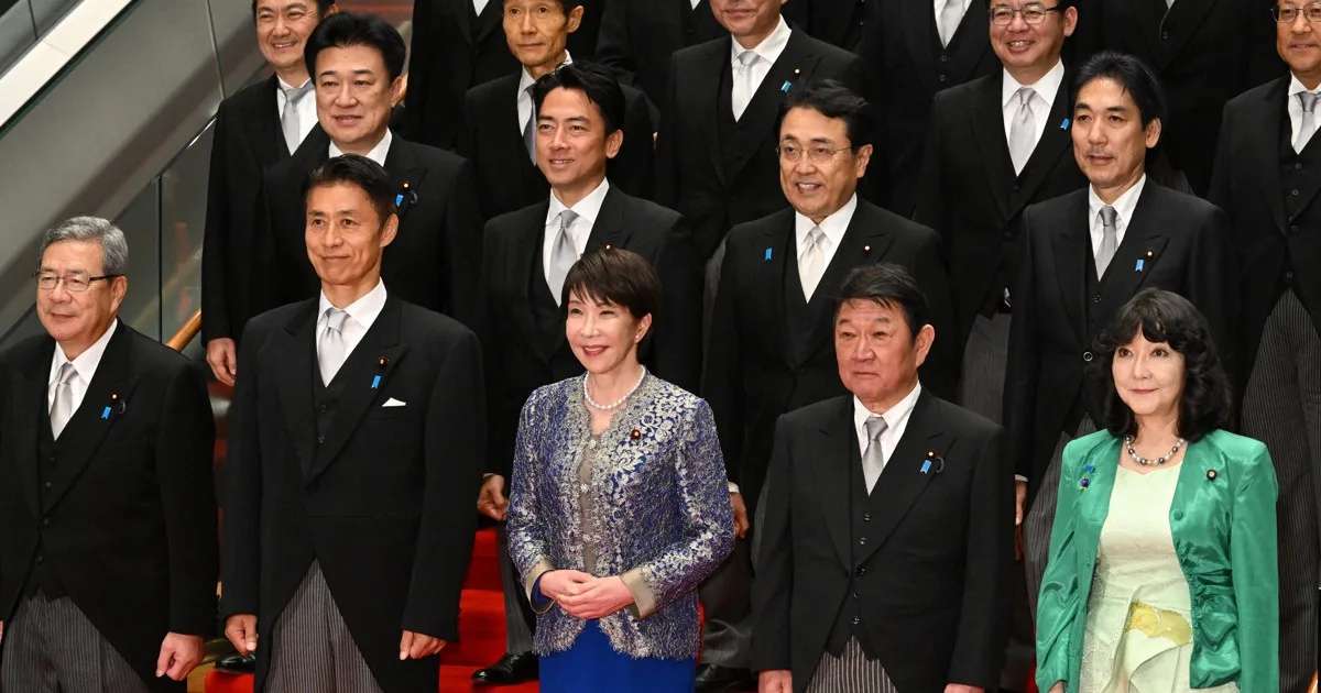 ポッドキャスト:サナ活の熱狂は今 自民1強はどこへ向かうのか 高市政権発足1年