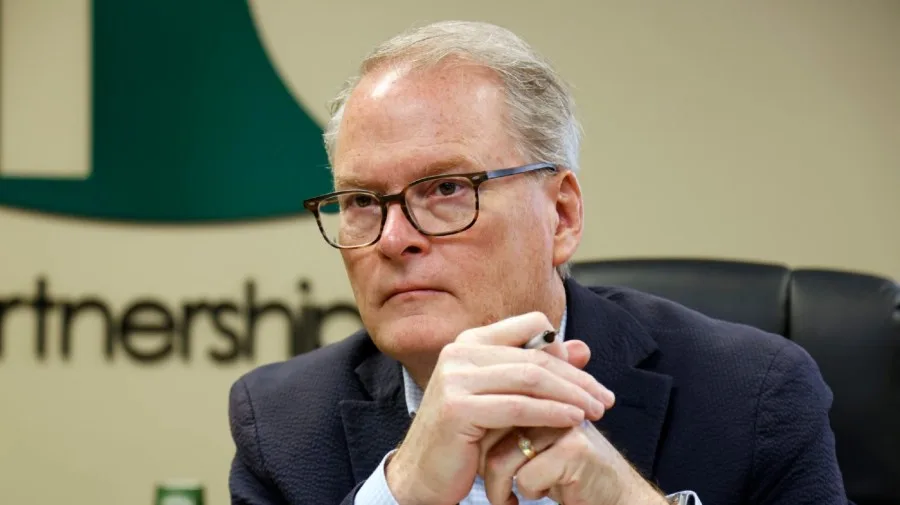 Hamilton says Vance's attacks on his religion are 'really sad,' 'pathetic'