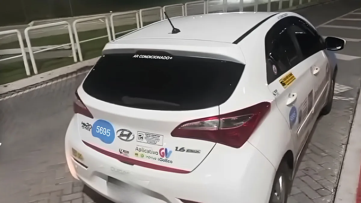Ceturb investiga carro que circula como 'frota alternativa' do Transcol
