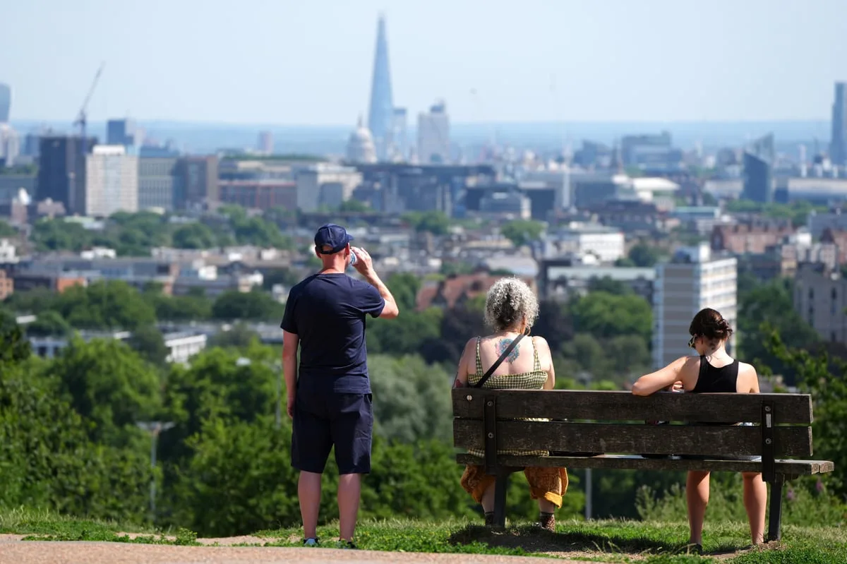 London weather: Capital set to be hotter than Greece as temperatures to soar