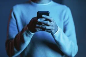 Fiscalização de trabalho de servidor não autoriza ofensa na internet