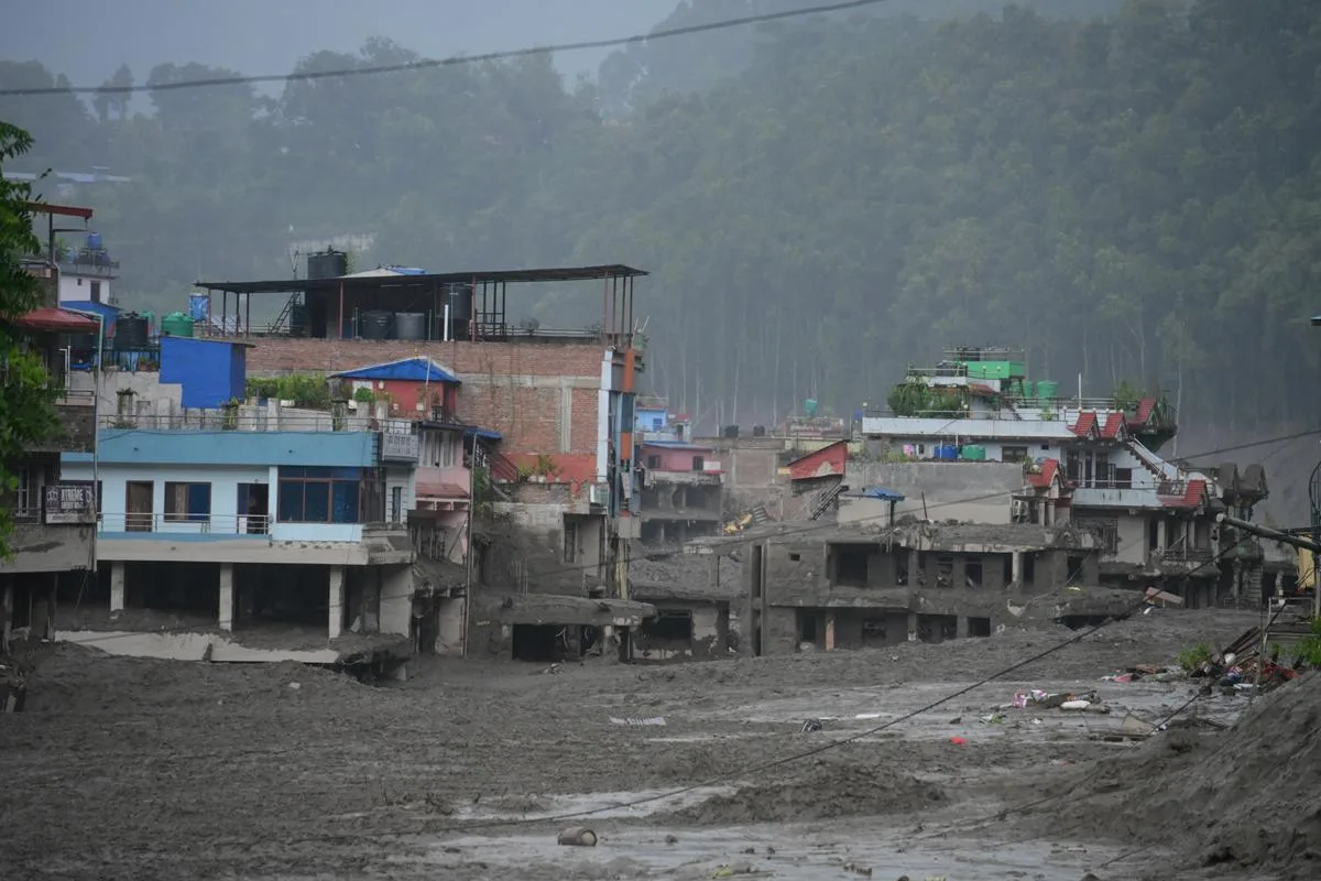 Agência dos EUA diz que não houve terremoto no Nepal e sim um deslizamento