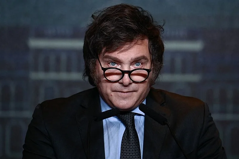 Mais de 32 mil empresas fecharam durante o governo Javier Milei na Argentina