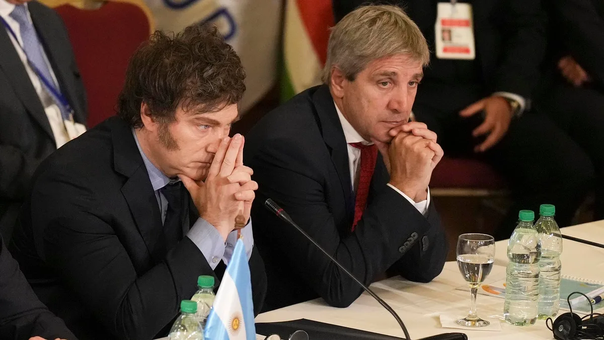 El Gobierno, condicionado por la economía: fisuras en el discurso y enojo con eco K