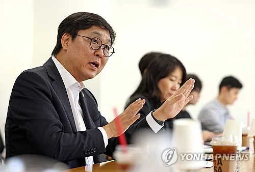 최휘영 장관 "영화 '홀드백' 아직 숙의 중…고민할 지점 생겨"