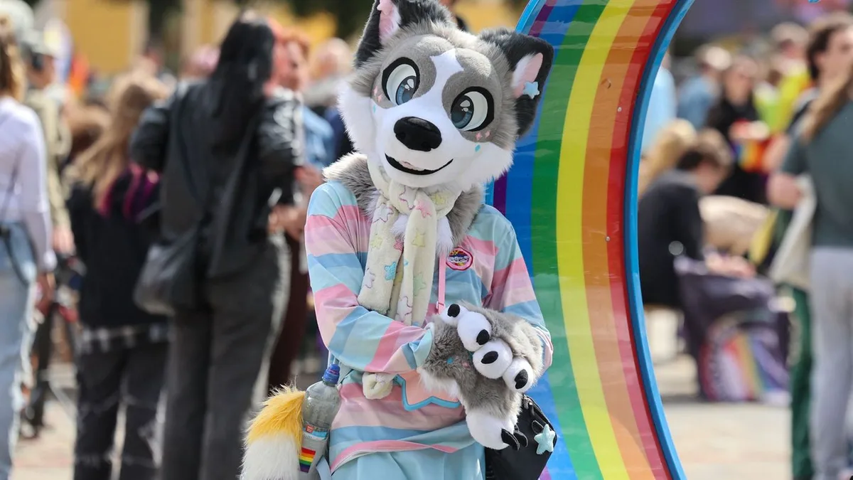 Queere Community: CSD in Magdeburg verläuft störungsfrei - 3.000 Teilnehmer
