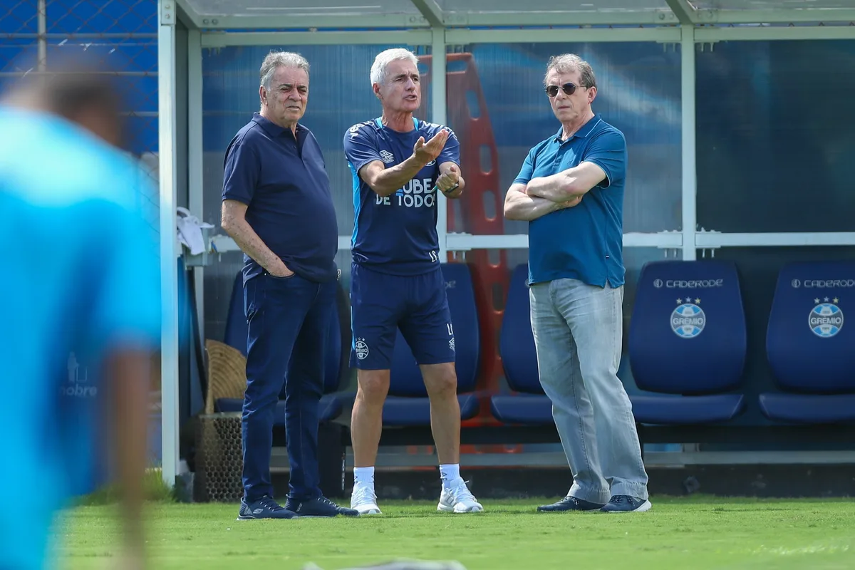 Gastos do Grêmio em contratações despencam na segunda janela de 2026; veja diferença