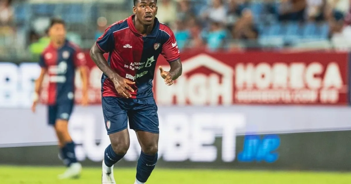 Preocupación en Italia: un jugador de Cagliari permanece internado en grave estado tras casi ahogarse en una pileta