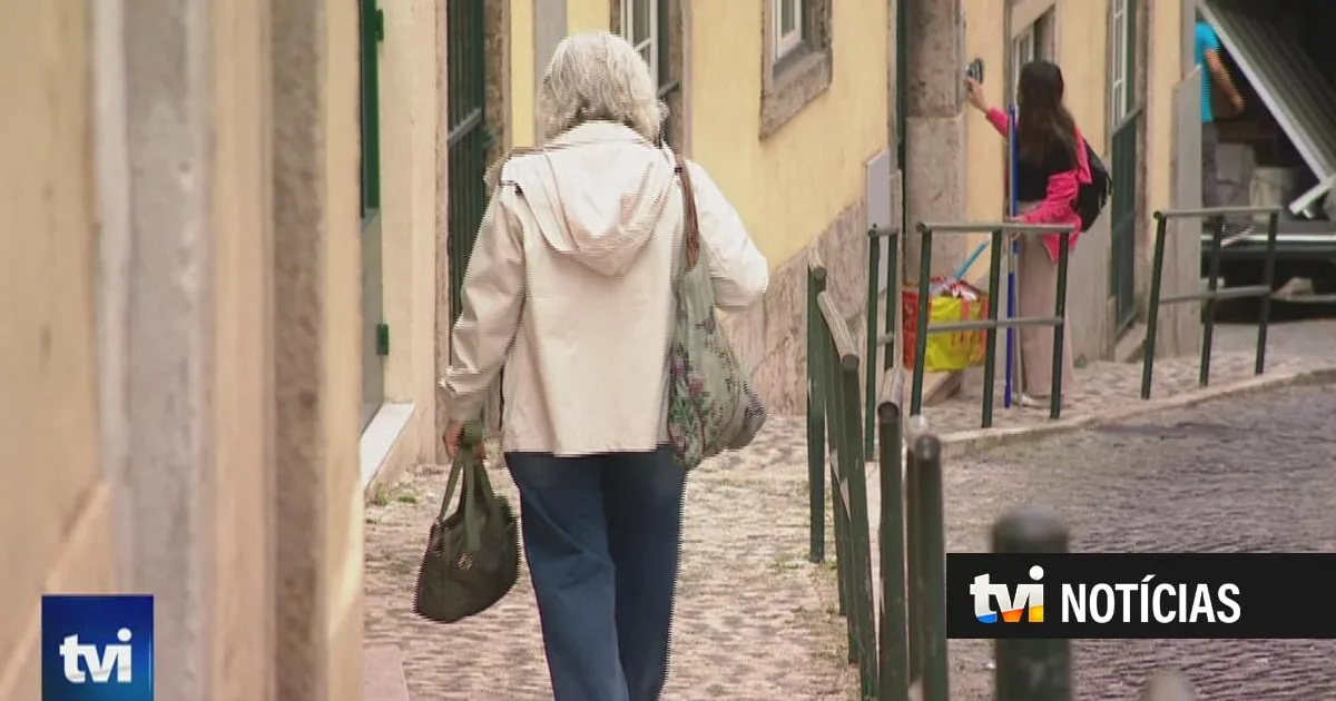 Pensionistas que receberam a mais vão ter de devolver o dinheiro a partir deste mês