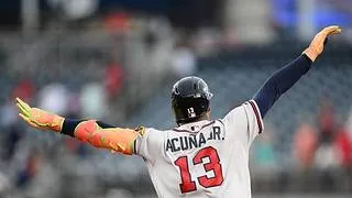 Ronald Acuña Jr. continúa haciendo historia en la MLB