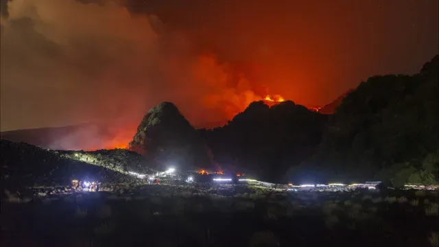Turista aventurou-se em zona restrita do Etna e morreu atingido por raio