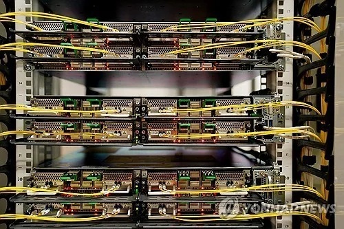 중국산 광트랜시버, 美FCC 규제 대상서 빠져…'업계 안도'