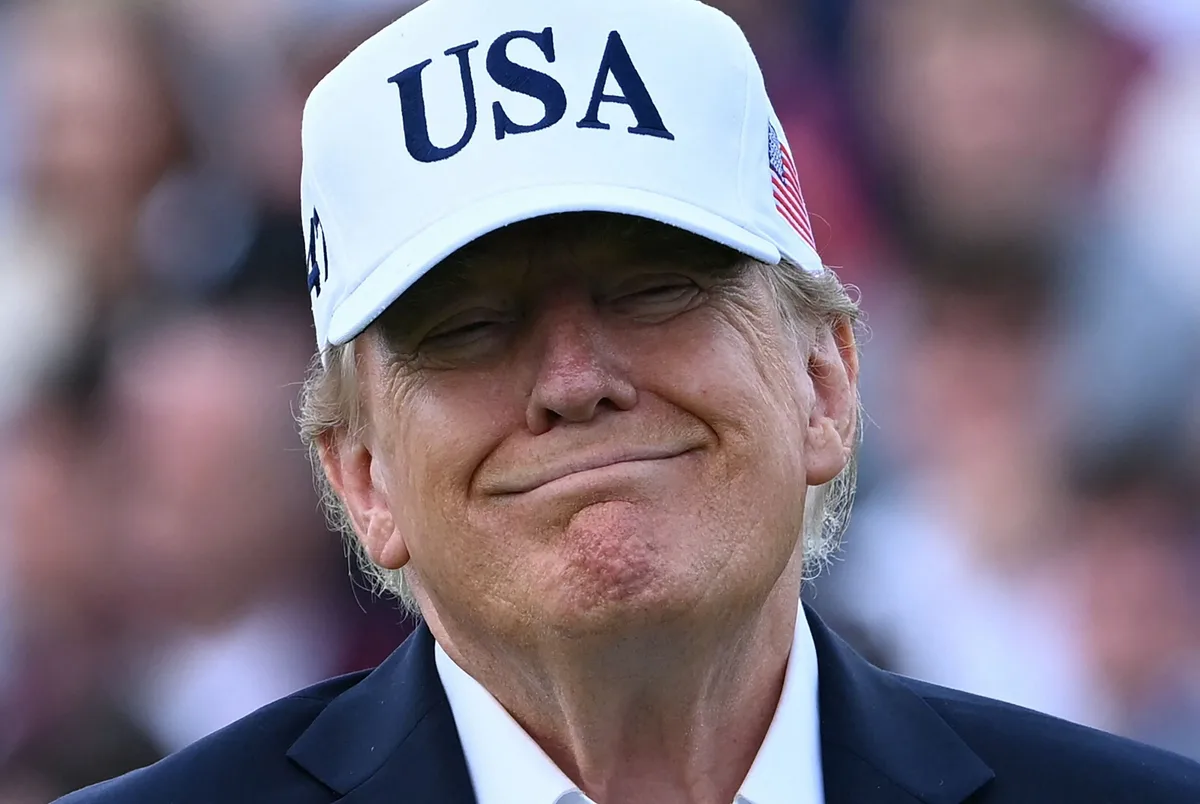 Trump minimiza la necesidad de controlar el desarrollo de la IA y se niega a ceder la ventaja a China