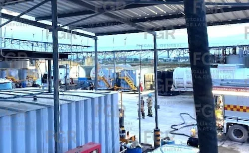 Hallan centro de almacenamiento de huachicol para "magna" y "premium" en Jalisco; aseguran contenedores, tanques y pipas