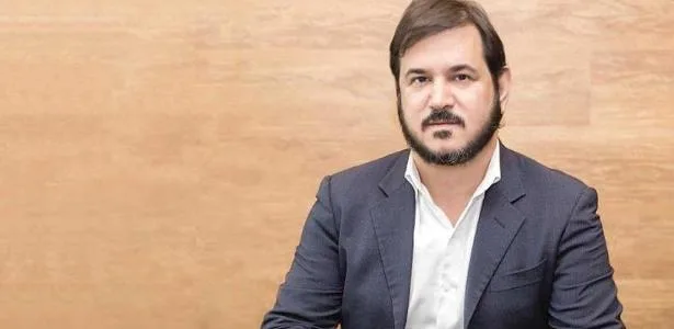MPE recua e pede para barrar candidatura de Rueda no Rio