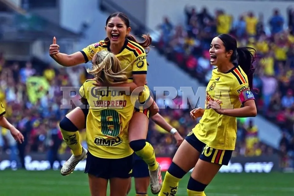 Sigue América con vuelo perfecto en la Femenil