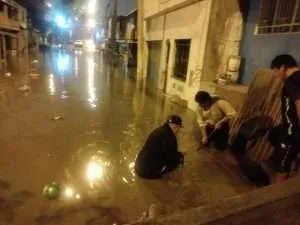 Inundaciones dejan casi 300 personas afectadas en la capital de Perú