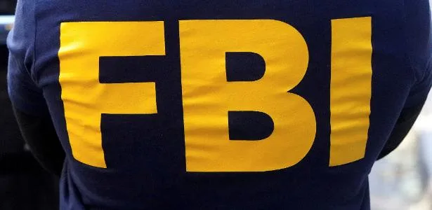 FBI prende suspeito de plano ligado ao ISIS com fuzil e munição