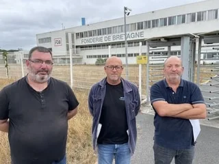 « C’est dur, tous ces mois sans savoir » : à la Fonderie de Bretagne, des salariés dans l’attente