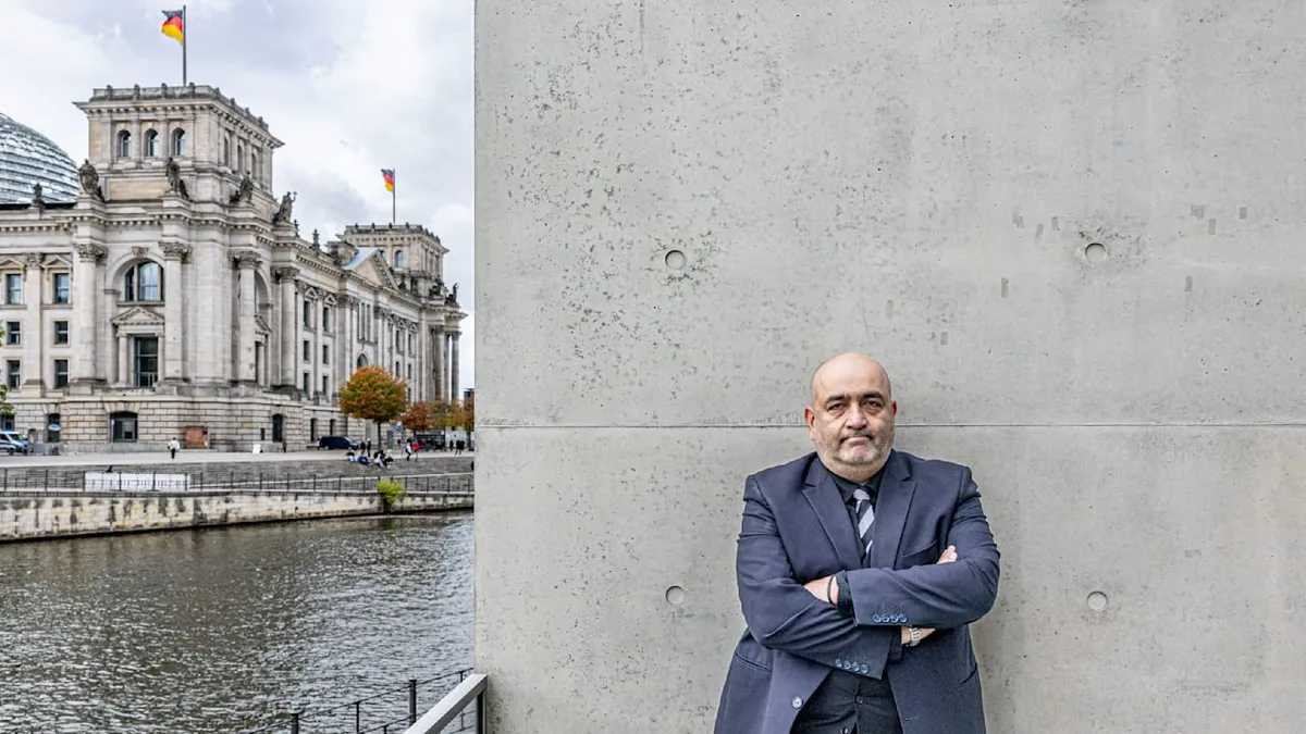 Bundestags-Vize im Interview - Nouripour: Berliner Linke sind „Sicherheitsrisiko“