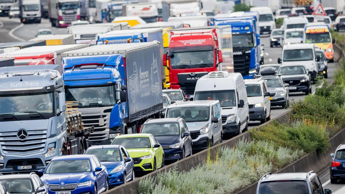 ADAC: Mehr Staus in den Sommerferien 2026