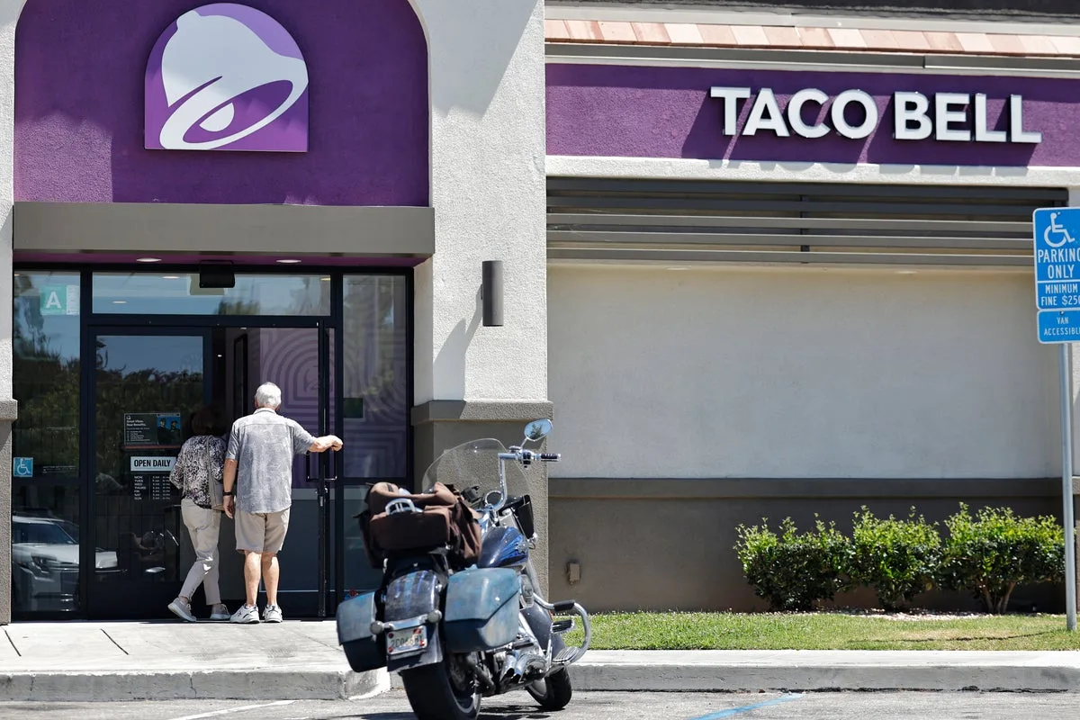 Taco Bell offering discounts in fight to gain back customers after diarrhea outbreak