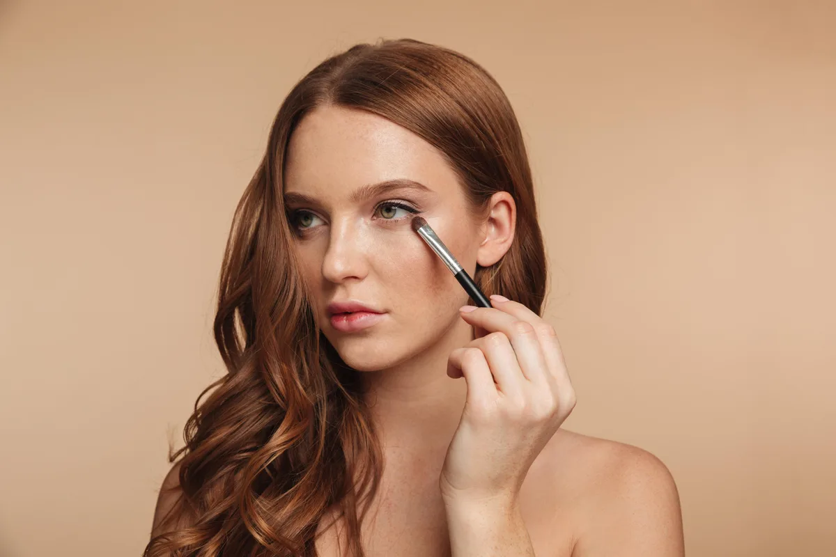 Los secretos del arte expuesto por L’Oréal Paris para lucir un rostro radiante todos los días