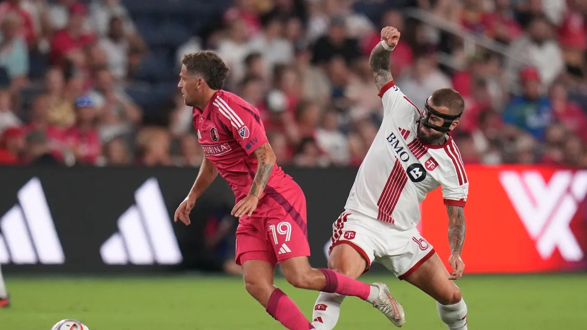 St. Louis City ups unbeaten streak to club-record 16 with 3-1 victory over Toronto