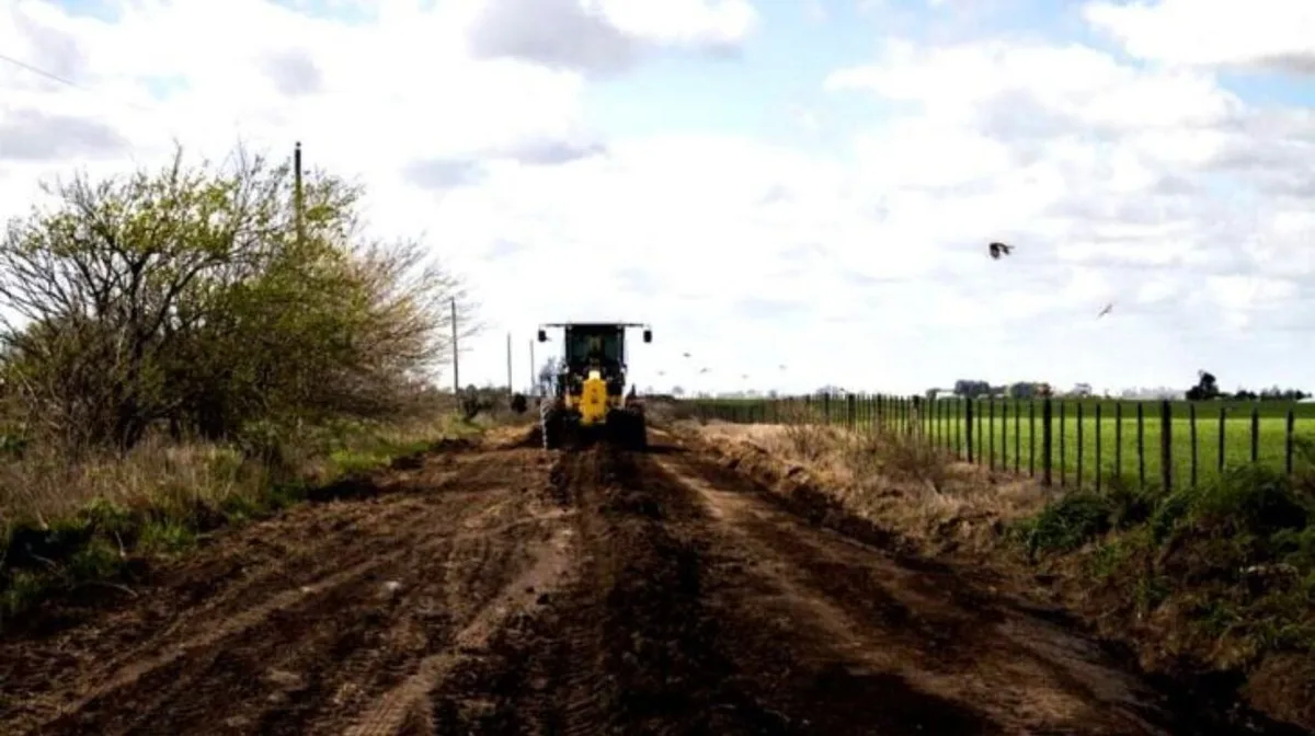 Productores respaldan un nuevo sistema para recuperar y mantener los caminos rurales