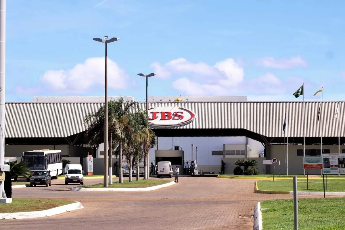 Isenção de R$ 50 milhões por 50 empregos faz incentivo à JBS parar na Justiça