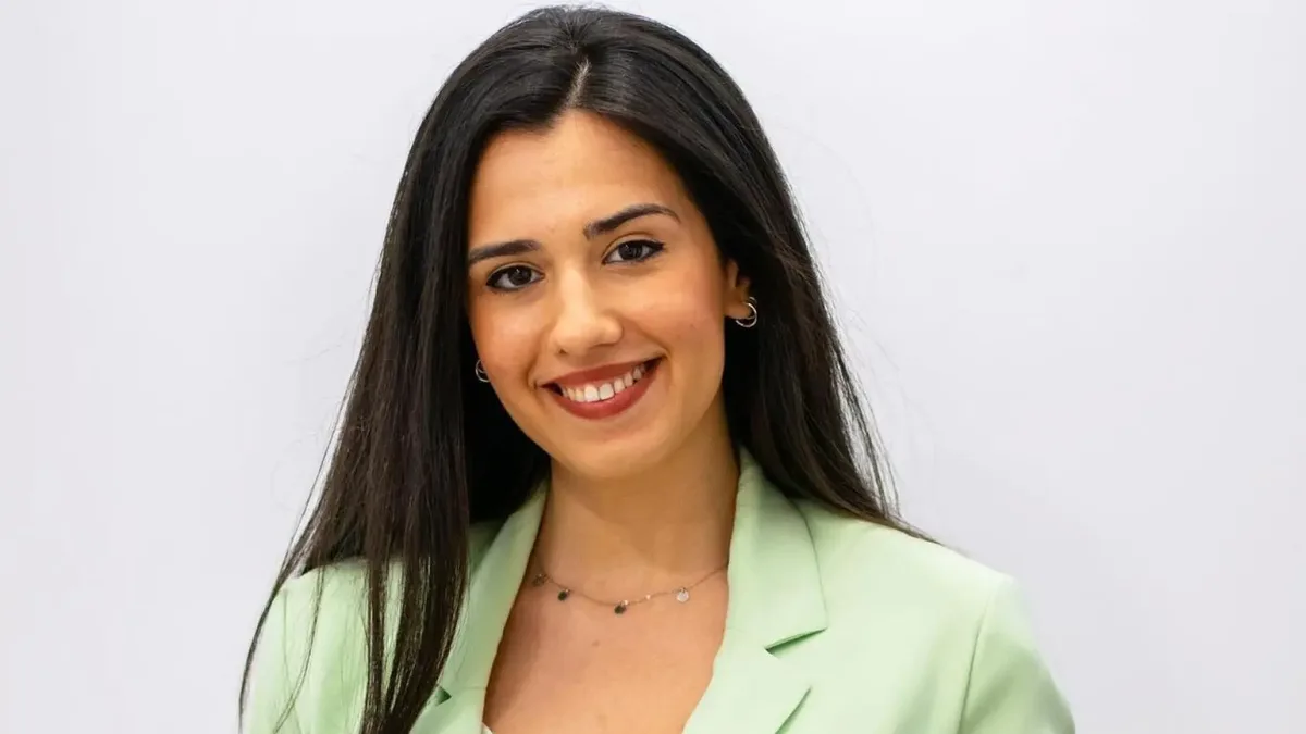 Sandra Moñino, nutricionista: "Parece un helado de chocolate, pero es una receta sana con queso cottage y pistacho"