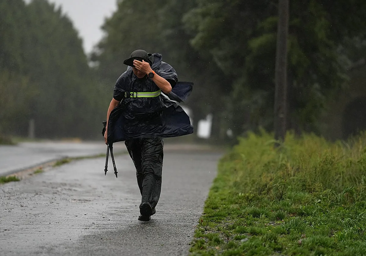 Pontevedra y La Coruña activan la alerta amarilla por fuertes lluvias durante la madrugada del jueves