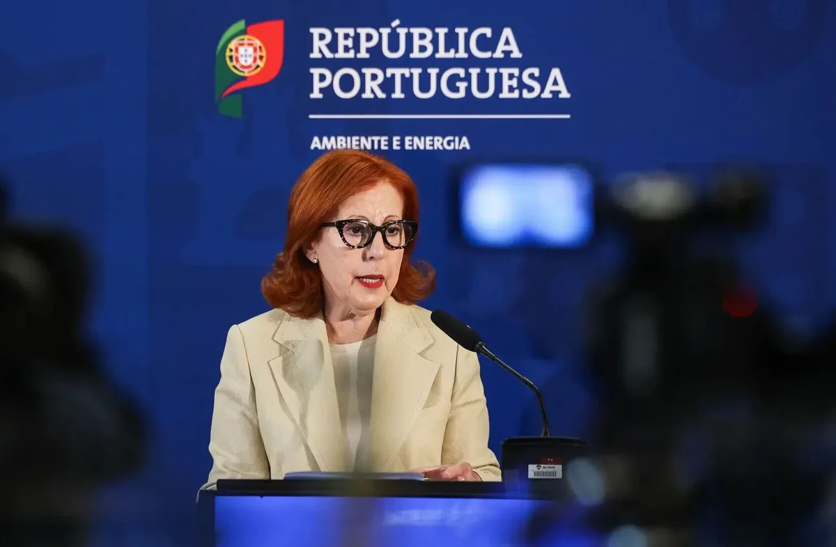 Volta “é uma obrigação europeia”: ministra do Ambiente responde a Moedas