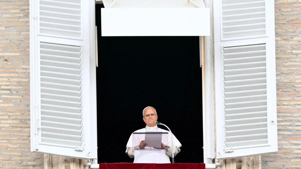 Papa fala pela primeira vez no Vaticano após cirurgia e agradece apoio dos fiéis