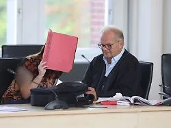 Erste Aussage vor Gericht: Angeklagte beschreibt, wie Fabians Blut in ihr Auto gekommen sein soll