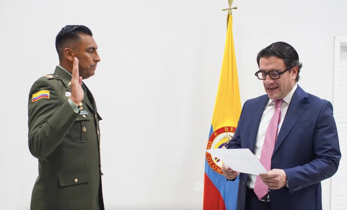 Gobierno de De la Espriella ratificó al coronel Daniel Gutiérrez como director del Inpec: exministro de Justicia de Petro aplaudió la decisión