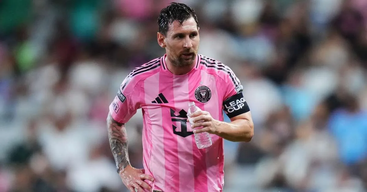 Messi perde pênalti, e Inter Miami sofre goleada em duelo pela liderança da MLS