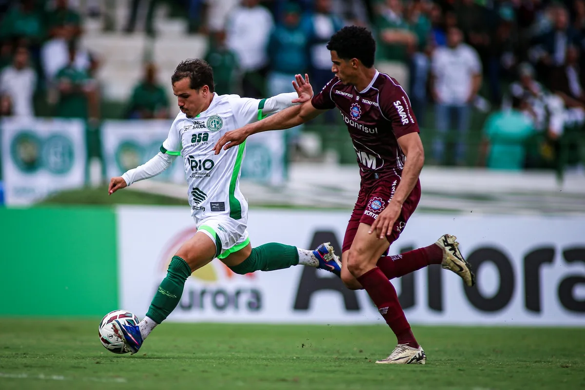Guarani libera Guilherme Cachoeira para acertar com o Londrina; veja os detalhes