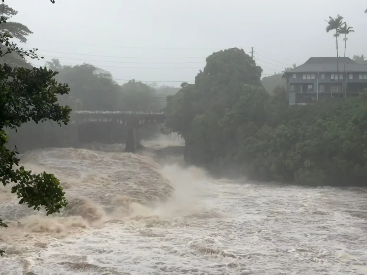 Tormenta tropical Lala se aleja de Hawai tras dejar a miles sin electricidad y al menos 100 viviendas afectadas