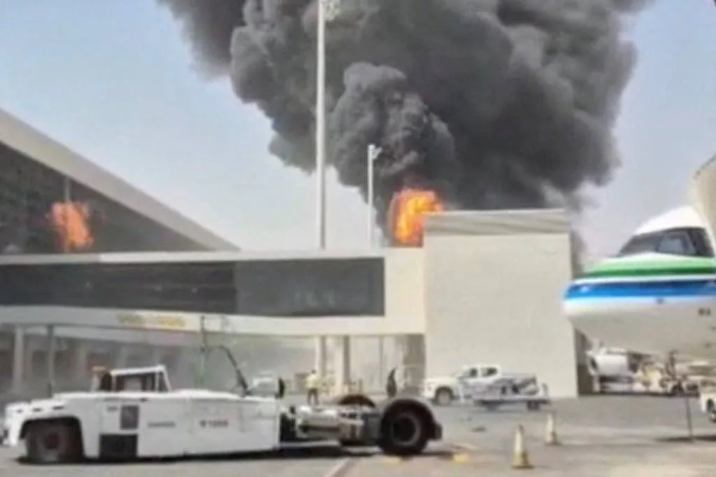 Ataque houthi destrói Airbus no aeroporto da capital da Arábia Saudita