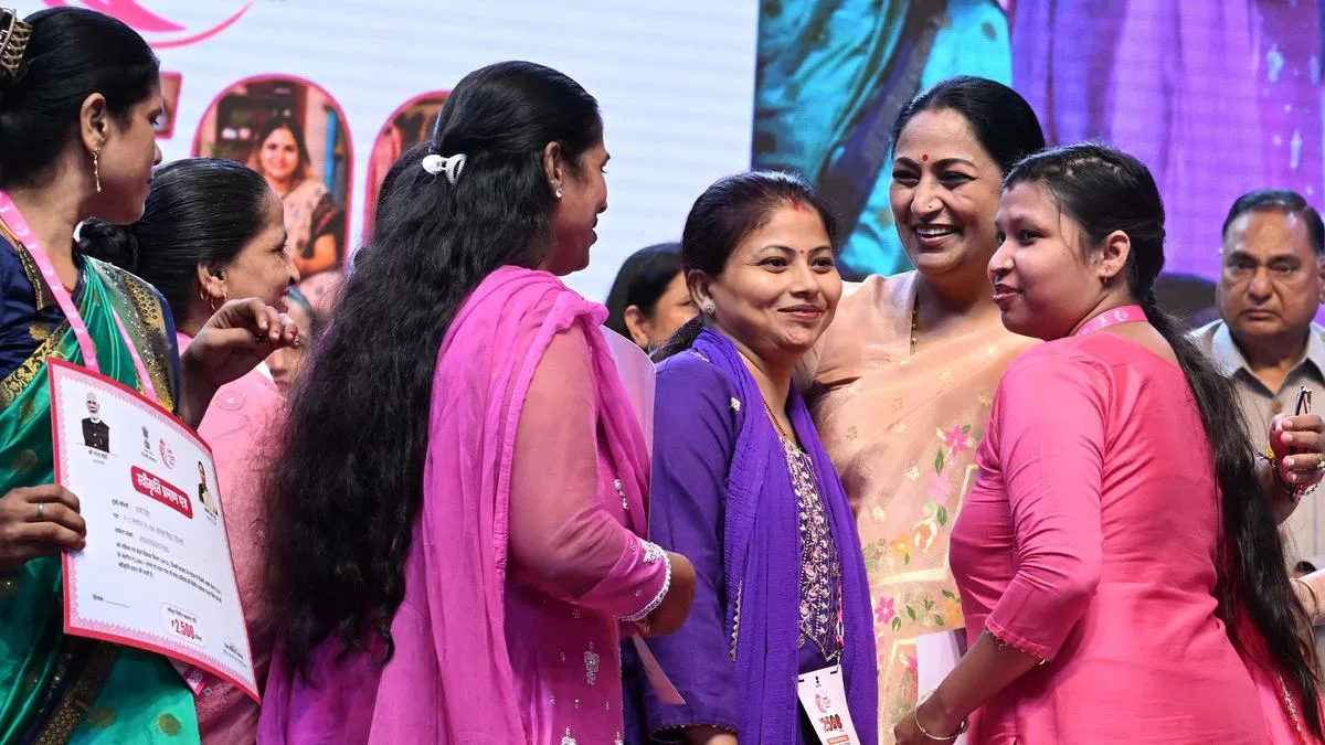 Delhi Lakshmi Yojana: CM hands sanction letters to over 4,000 women