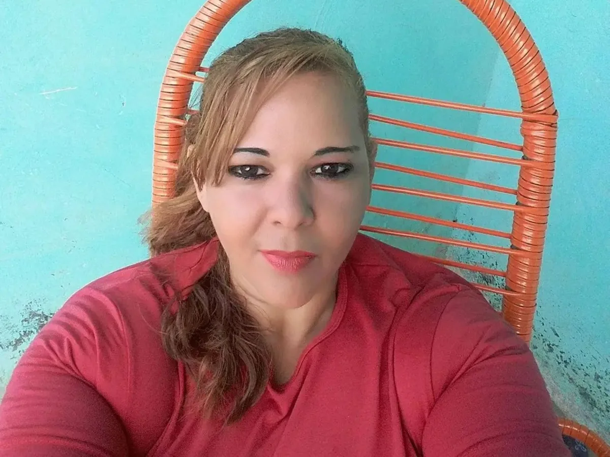 Mulher que morreu atropelada no Acre esperava amiga subir em bicicleta, diz irmã