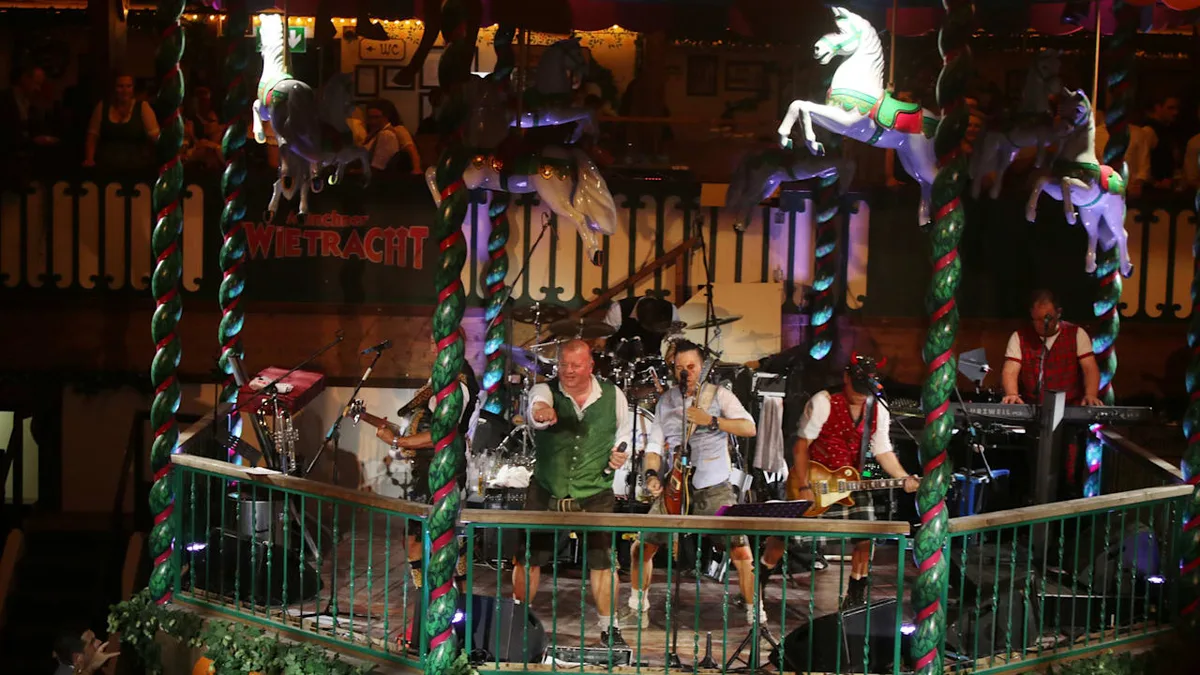 Wiesn-Hits im Check - Diese Lieder prägen das Oktoberfest dieses Jahr