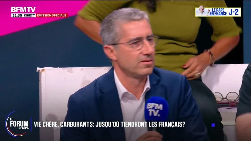 FORUM BFMTV - Crise des carburants: François Ruffin, député de la Somme et candidat “Debout” à l'élection présidentielle, est pour "une taxe flottante"
