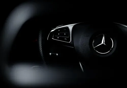 Mercedes-Benz faces lawsuit as woman alleges car condition worsened post-repair