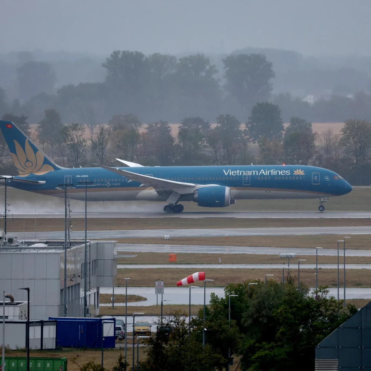 Boeing 787-9 - Untersuchung nach Beinahe-Unglück am Flughafen München läuft